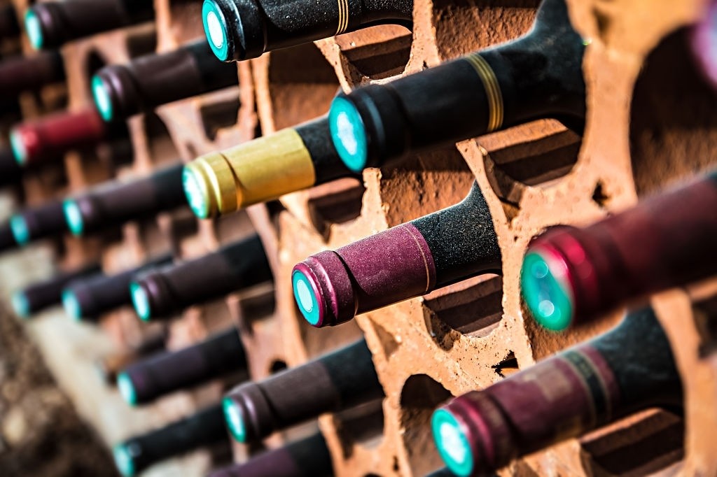Comment bien faire vieillir un vin ?