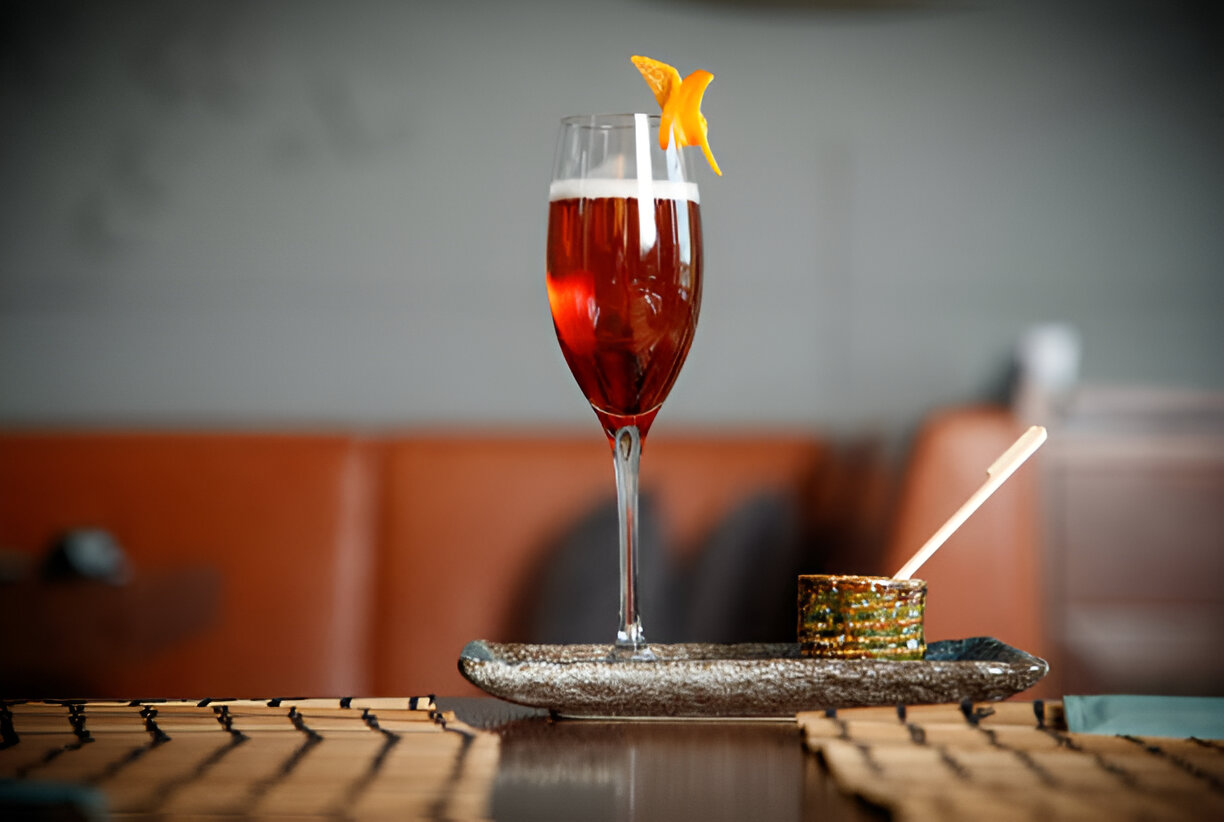 en image cocktail kir royal avec sa recette au champagne